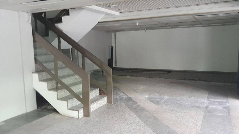 Imagem Sala Comercial à Venda, em Moinhos De Vento - Porto Alegre Imagem Sala Comercial à Venda, em Moinhos De Vento - Porto Alegre