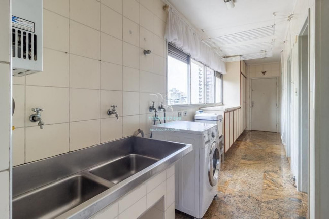 Imagem Apartamento com 3 Quartos à Venda, 197 m² em Jardim Paulista - São Paulo