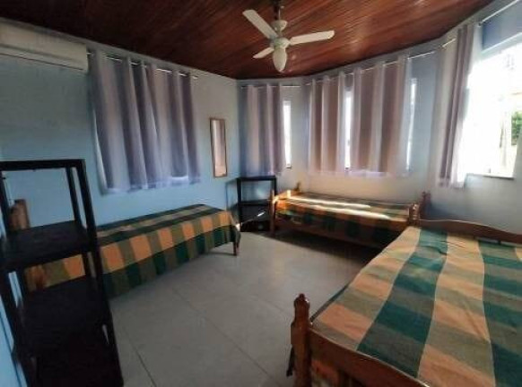 Imagem Casa de Condomínio com 4 Quartos à Venda, 180 m² em Peró - Cabo Frio Imagem Casa de Condomínio com 4 Quartos à Venda, 180 m² em Peró - Cabo Frio