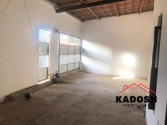 Imagem Casa com 3 Quartos à Venda, 250 m² em Papagaio - Feira De Santana