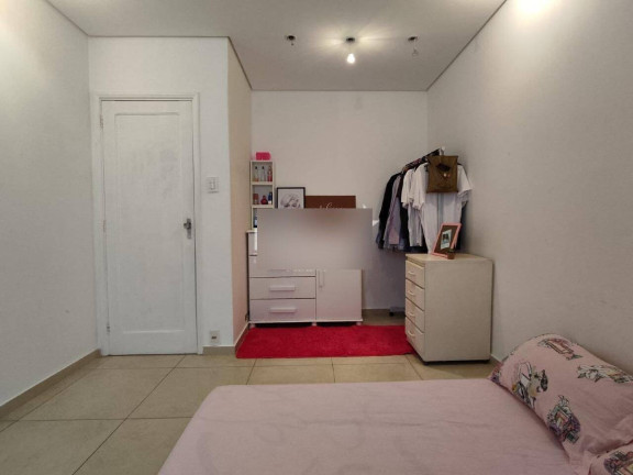 Imagem Apartamento com 2 Quartos à Venda, 70 m² em Encruzilhada - Santos
