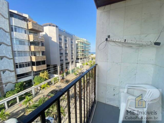 Imagem Apartamento com 3 Quartos à Venda, 100 m² em Algodoal - Cabo Frio