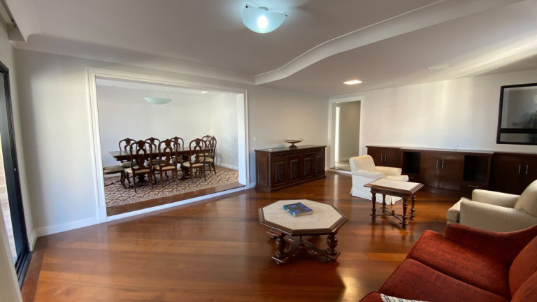 Imóvel com 4 Quartos à Venda, 266 m² em Boqueirão - Santos
