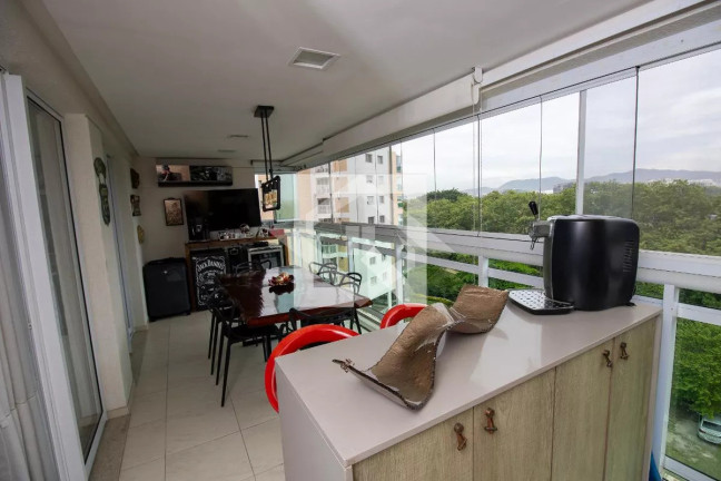 Foto do imóvel Apartamento com 3 Quartos à Venda, 156 m² em Barra Da Tijuca - Rio De Janeiro