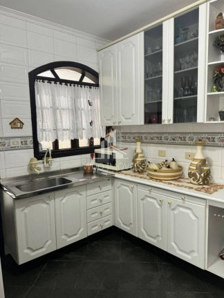 Imagem Sobrado com 4 Quartos para Alugar, 238 m² em Vila Zezé - Jacareí