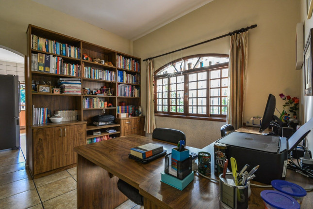 Imagem Casa com 3 Quartos à Venda, 215 m² em Vila Marari - São Paulo Imagem Casa com 3 Quartos à Venda, 215 m² em Vila Marari - São Paulo