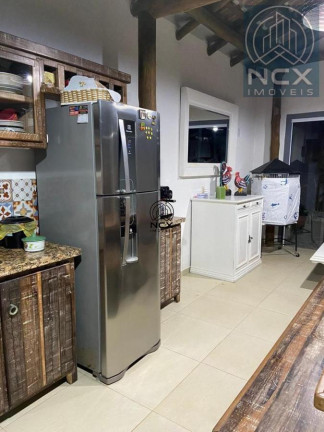 Imagem Casa com 3 Quartos à Venda, 150 m² em Itacolomi - Balneário Piçarras