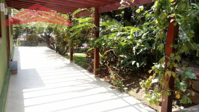Imagem Casa com 4 Quartos à Venda, 1.240 m² em Viana - Ilhabela Imagem Casa com 4 Quartos à Venda, 1.240 m² em Viana - Ilhabela