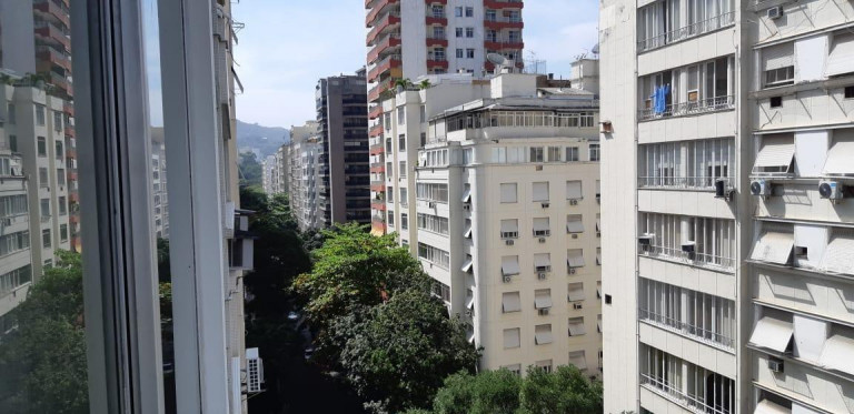 Imagem Apartamento com 4 Quartos à Venda, 150 m² em Copacabana - Rio De Janeiro