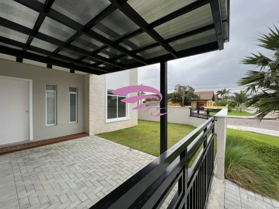 Imagem Casa com 3 Quartos à Venda, 100 m² em Piçarras - Guaratuba