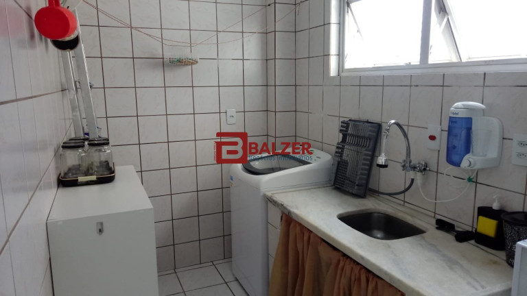 Imagem Apartamento com 1 Quarto à Venda, 47 m² em Centro - Florianópolis Imagem Apartamento com 1 Quarto à Venda, 47 m² em Centro - Florianópolis