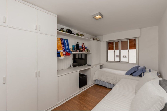 Imagem Apartamento com 3 Quartos à Venda, 157 m² em Real Parque - São Paulo