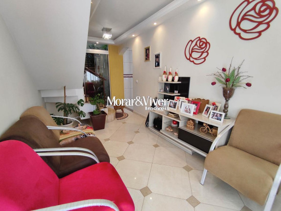 Imagem Sobrado com 3 Quartos à Venda, 142 m² em Sitio Cercado - Curitiba