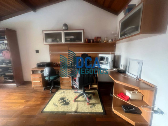 Imagem Casa com 5 Quartos à Venda, 400 m² em Parque São Luís - Taubaté Imagem Casa com 5 Quartos à Venda, 400 m² em Parque São Luís - Taubaté