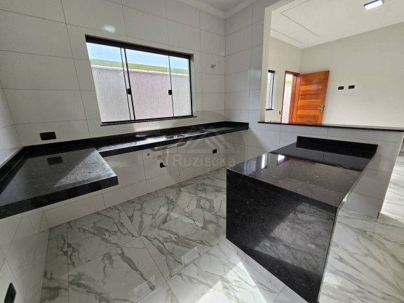 Imagem Casa com 2 Quartos à Venda, 125 m² em Nova Itanhaém - Itanhaém Imagem Casa com 2 Quartos à Venda, 125 m² em Nova Itanhaém - Itanhaém