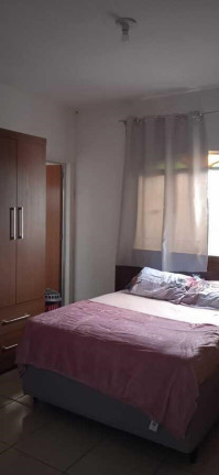 Imagem Casa com 3 Quartos à Venda, 360 m² em Nacional - Contagem