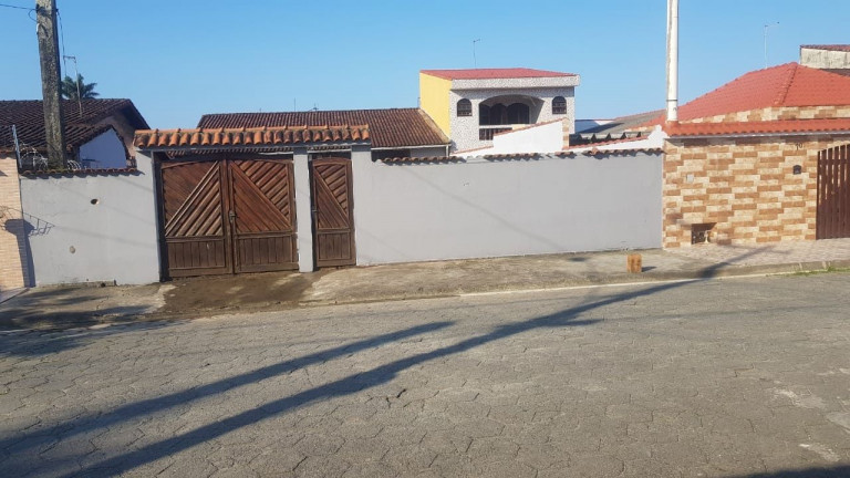 Imagem Casa com 2 Quartos à Venda, 72 m² em Nova Itanhaém - Itanhaém Imagem Casa com 2 Quartos à Venda, 72 m² em Nova Itanhaém - Itanhaém