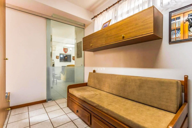 Imagem Cobertura com 3 Quartos à Venda, 206 m² em Petrópolis - Porto Alegre