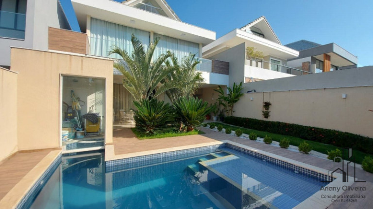 Imagem Casa de Condomínio com 5 Quartos à Venda, 308 m² em Recreio Dos Bandeirantes - Rio De Janeiro Imagem Casa de Condomínio com 5 Quartos à Venda, 308 m² em Recreio Dos Bandeirantes - Rio De Janeiro