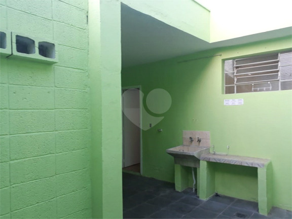 Imagem Casa com 2 Quartos para Alugar ou Temporada, 122 m² em Jundiaí