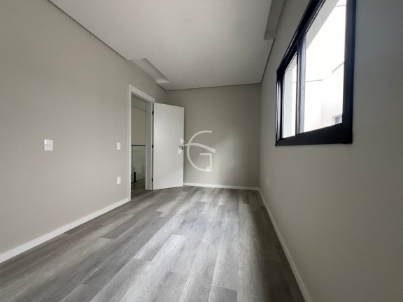 Imagem Casa com 3 Quartos à Venda, 160 m² em Saguaçu - Joinville Imagem Casa com 3 Quartos à Venda, 160 m² em Saguaçu - Joinville