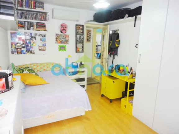Imagem Apartamento com 3 Quartos à Venda, 140 m² em Flamengo - Rio De Janeiro Imagem Apartamento com 3 Quartos à Venda, 140 m² em Flamengo - Rio De Janeiro