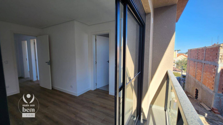 Imagem Sobrado com 3 Quartos à Venda, 104 m² em Tingui - Curitiba