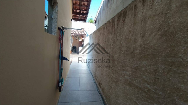 Imagem Casa com 3 Quartos à Venda, 302 m² em Jardim Regina - Itanhaém Imagem Casa com 3 Quartos à Venda, 302 m² em Jardim Regina - Itanhaém