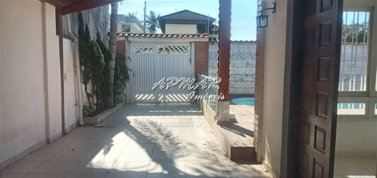 Imagem Casa com 3 Quartos à Venda, em Flórida - Praia Grande Imagem Casa com 3 Quartos à Venda, em Flórida - Praia Grande