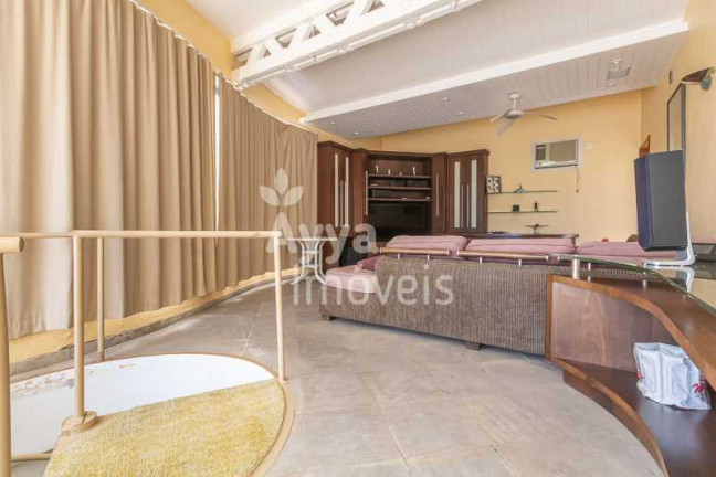 Imagem Cobertura com 4 Quartos à Venda, 495 m² em Lagoa - Rio De Janeiro Imagem Cobertura com 4 Quartos à Venda, 495 m² em Lagoa - Rio De Janeiro