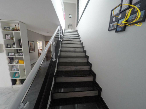 Imagem Casa com 4 Quartos à Venda, 202 m² em Maracanã - Praia Grande Imagem Casa com 4 Quartos à Venda, 202 m² em Maracanã - Praia Grande