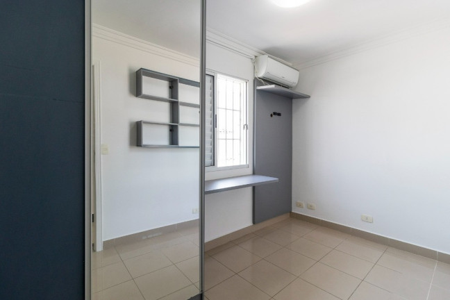 Casa com 3 Quartos à Venda,  em Parque Jabaquara - São Paulo
