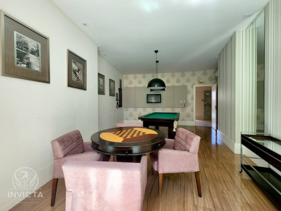 Imagem Apartamento com 3 Quartos à Venda, 131 m² em Centro - Balneário Camboriú Imagem Apartamento com 3 Quartos à Venda, 131 m² em Centro - Balneário Camboriú