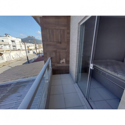 Imagem Casa com 2 Quartos à Venda,  em Santa Regina - Camboriú