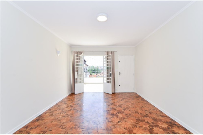 Imagem Casa com 2 Quartos à Venda, em Vila Alexandria - São Paulo Imagem Casa com 2 Quartos à Venda, em Vila Alexandria - São Paulo