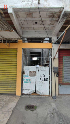 Imagem Casa com 8 Quartos à Venda, 360 m² em Parque Paulista - Duque De Caxias