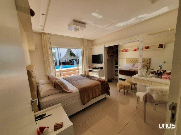 Imagem Casa com 3 Quartos à Venda, 180 m² em Sertão Do Maruim - São José
