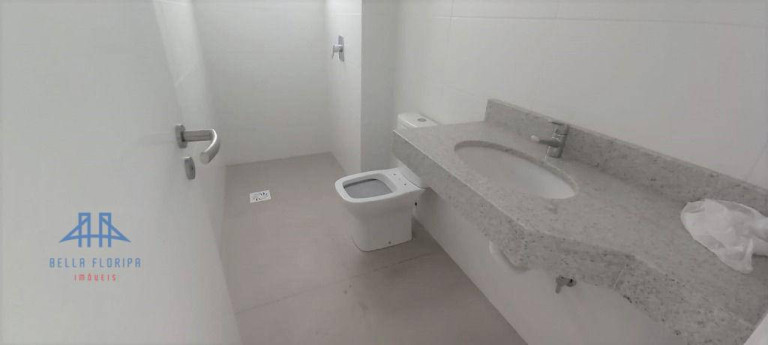 Imagem Apartamento com 2 Quartos à Venda, 75 m² em Itacorubi - Florianópolis