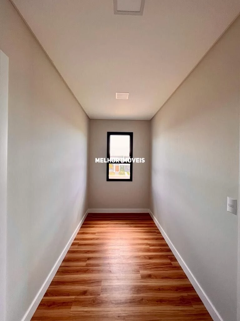 Imagem Casa com 4 Quartos à Venda, 265 m² em Santa Regina - Camboriú