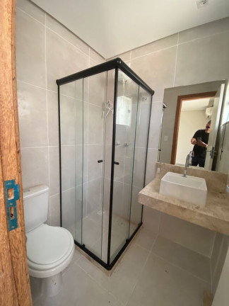 Imagem Casa com 3 Quartos à Venda, 250 m² em Estrada Do Coco - Lauro De Freitas Imagem Casa com 3 Quartos à Venda, 250 m² em Estrada Do Coco - Lauro De Freitas