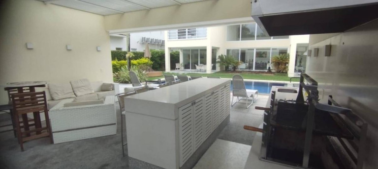 Imagem Casa com 5 Quartos para Alugar, 654 m² em Barra Da Tijuca - Rio De Janeiro Imagem Casa com 5 Quartos para Alugar, 654 m² em Barra Da Tijuca - Rio De Janeiro