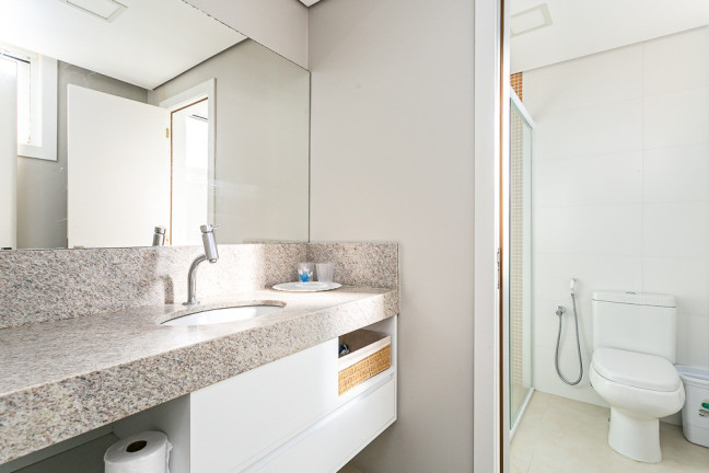 Imagem Casa com 5 Quartos à Venda, 180 m² em Centro - Garopaba