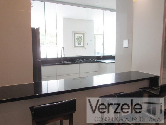 Imagem Apartamento com 7 Quartos à Venda, 410 m² em Centro - Balneário Camboriú Imagem Apartamento com 7 Quartos à Venda, 410 m² em Centro - Balneário Camboriú