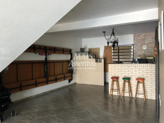 Imagem Casa com 2 Quartos para Alugar, 375 m² em São Jorge - Novo Hamburgo Imagem Casa com 2 Quartos para Alugar, 375 m² em São Jorge - Novo Hamburgo