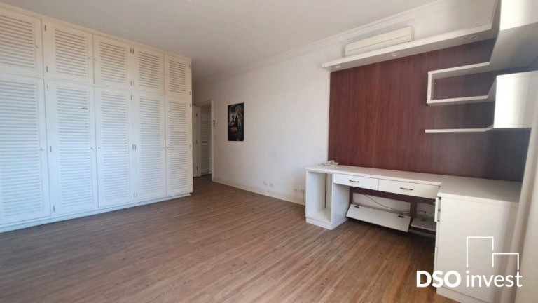 Imagem Casa com 4 Quartos à Venda, 740 m² em Jardim Dos Estados - São Paulo