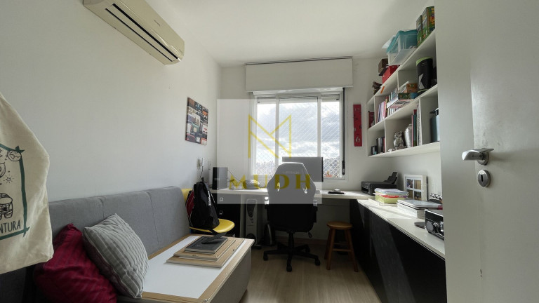 Imagem Apartamento com 3 Quartos à Venda, 93 m² em Petrópolis - Porto Alegre