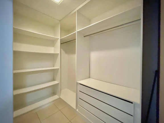 Imagem Casa de Condomínio com 3 Quartos à Venda, 300 m² em Despraiado - Cuiabá