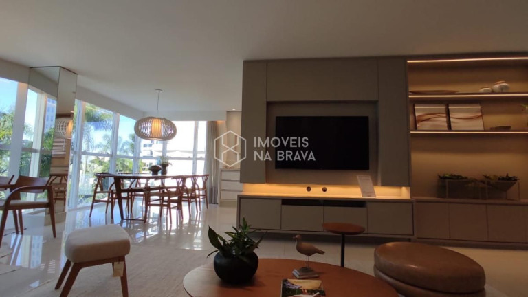Imagem Cobertura com 4 Quartos à Venda, 359 m² em Praia Brava - Itajaí Imagem Cobertura com 4 Quartos à Venda, 359 m² em Praia Brava - Itajaí