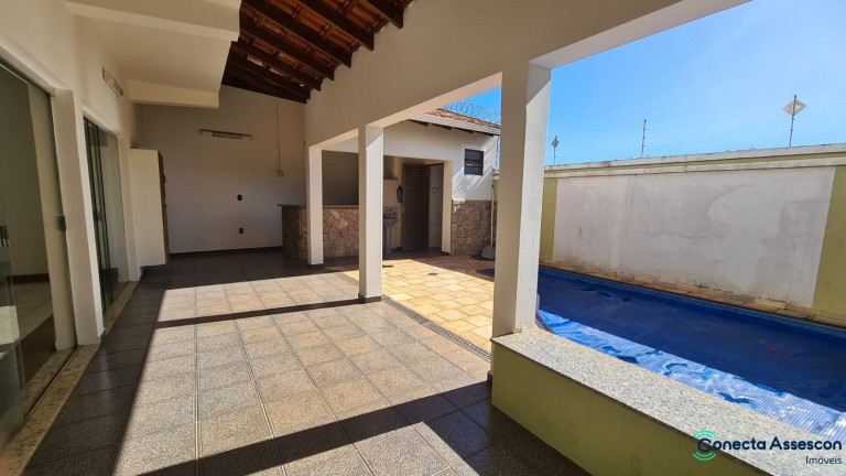 Imagem Sobrado com 4 Quartos à Venda, em Residencial Paraíso - Franca Imagem Sobrado com 4 Quartos à Venda, em Residencial Paraíso - Franca