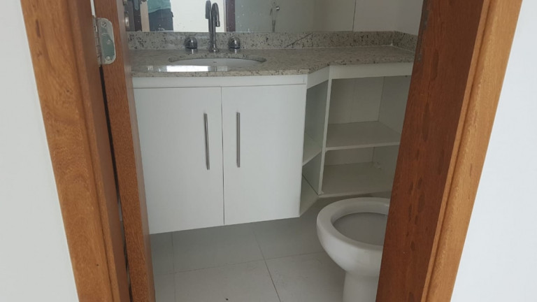 Imagem Cobertura com 3 Quartos à Venda, 204 m² em Passagem - Cabo Frio